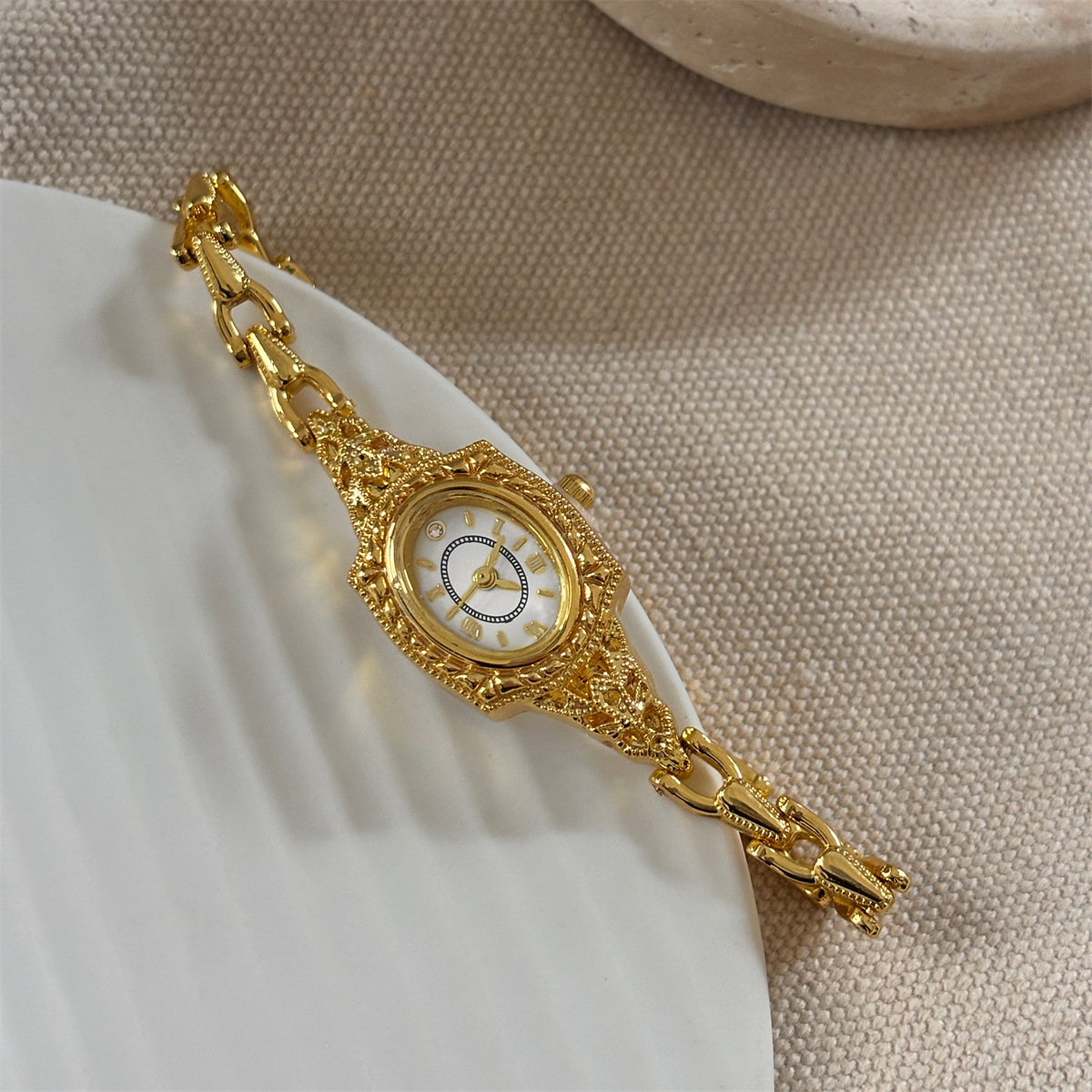 Vintage Niche Diamond Inlaid R - огляд і ціна Luxury Watch Grade