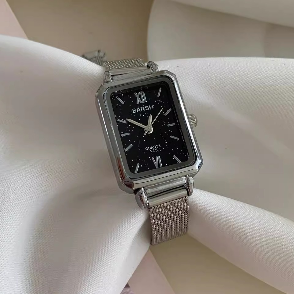 Elegant ladies watch Green squ - огляд і ціна Luxury Watch Grade
