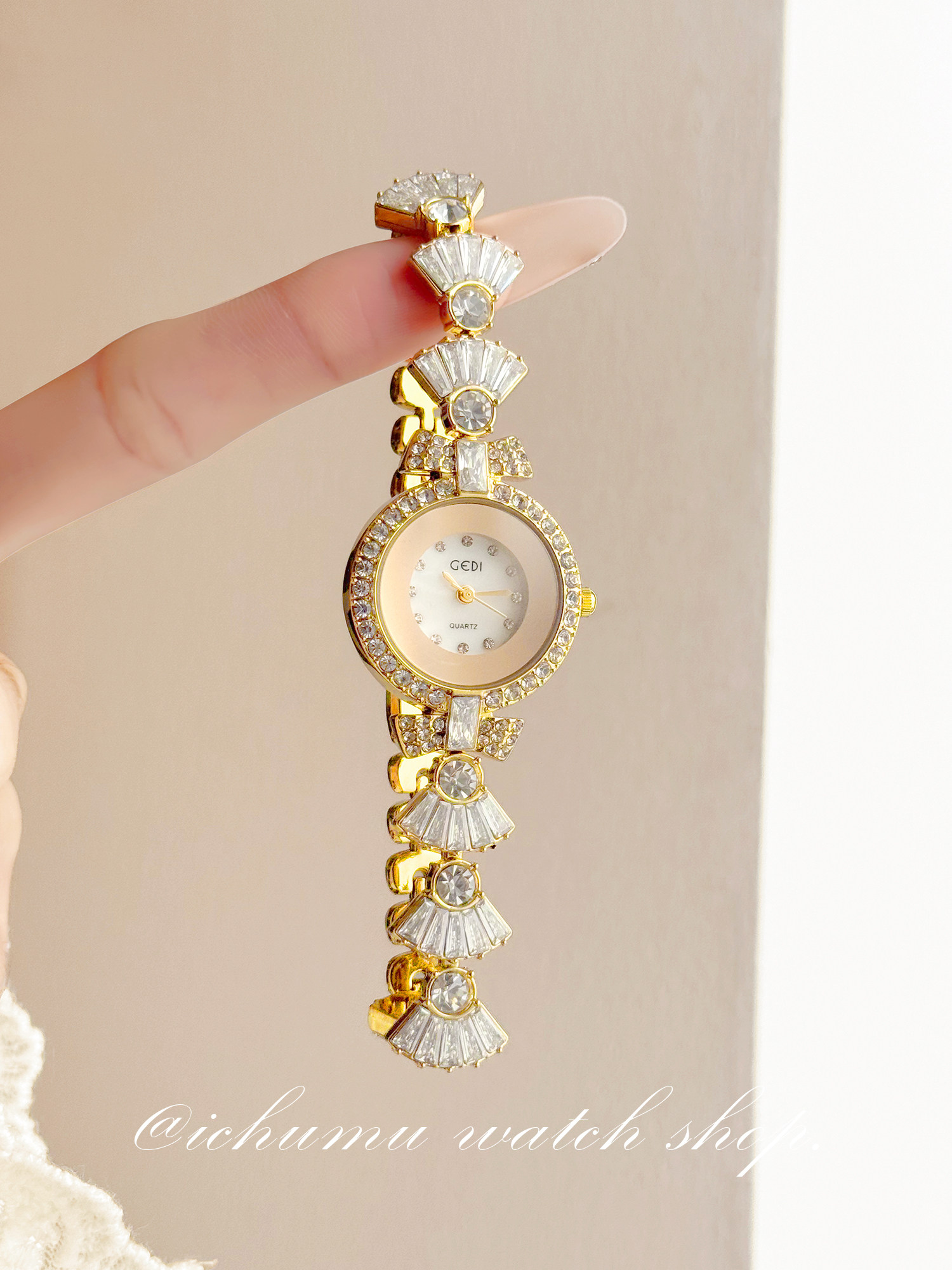 Mermaid Women's Watch Light Lu - огляд і ціна Luxury Watch