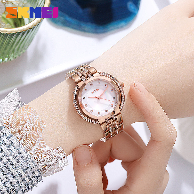 Womens Bracelet Quartz Watches - огляд і ціна Luxury Watch